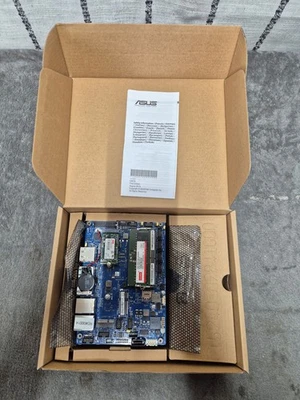 ASUS IoT P/N 90ME0721 Embedded Computer - Photo 1/4