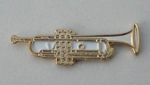 Gold Plated Trumpet Quality Enamel Pin Badge - Picture 1 of 1