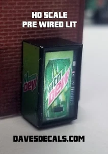 SMLMTDEW-HO DAVE'S DETAILS 1:87 MÁQUINA DE REFRESCOS ILUMINADA 12vdc PRE-CABLEADA y CONSTRUIDA MTDEW - Imagen 1 de 4