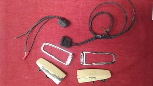 1971 72 73 74 Cadillac Deville Fleetwood TOP FENDER TURN SIGNAL INDICATORS OEM - Picture 1 of 4