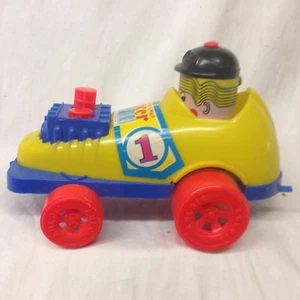 AMLOID VINT JUMPIN JIMMY RACER PLASTIC POPUP RACING CAR - Picture 1 of 6