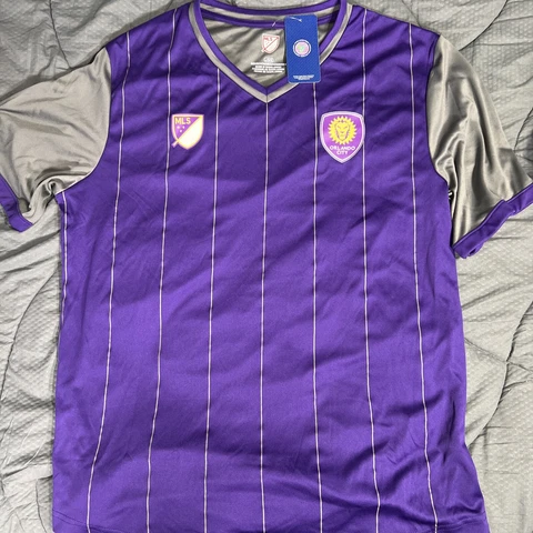 New Men’s Large MLS Orlando City Lions Jersey shirt Cover