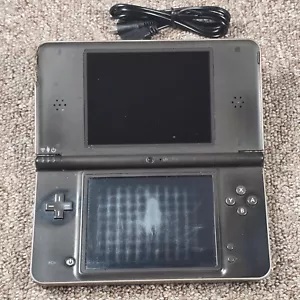 Nintendo DSi XL - Black/Gold Handheld Console With USB Charger No Stylus Tested - Picture 1 of 4