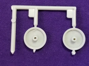 1962 Chevrolet Bel Air REAR INNER WHEEL BACKS from 1:25 AMT Model Kit 62 - Picture 1 of 9