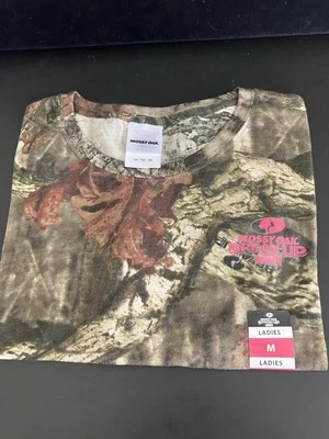 NEW Mossy Oak Break-Up Infinity Long Sleeve Camo Shirt Woman’s Medium. New/Tags - Image 1 of 4