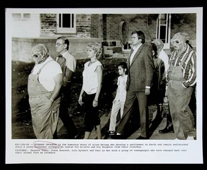 Strange Invaders (1983) Foto originale 8x10 | Paul Le Mat scena di invasione aliena - Foto 1 di 2