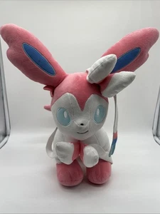 Peluche Build-A-Bear Workshop Pokemon Sylveon Peluche Coleccionable 14" Sin Sonido - Imagen 1 de 7