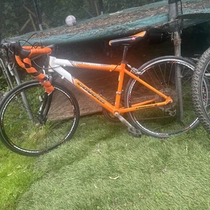 Ronin Coyote 700c Road Bike Bicycle Childrens Kids Aluminium Orange Lightweight - Picture 1 of 24