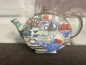 Vintage 1999 Kelvin Chen Miniatur emaillierte Teekanne Katze Bashful Zitronen Blumen mit Deckel - Bild 1 von 12