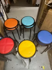 Set of 10 - 18" tall stool - Picture 1 of 3