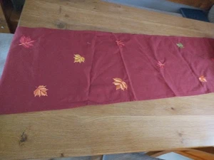 Tischläufer. 180 X 40, Tischdecke Tischband Herbstblätter Laub Winter Stickerei - Bild 1 von 4