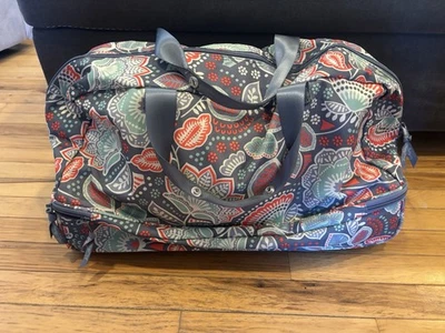 Bolsa de viaje con ruedas Vera Bradley estampado cachemir 22" Foto 1 de 4