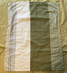 One Standard Pillowcase soft microfiber Olive Green Geometric 21 X 27 inches - Picture 1 of 10
