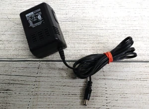 Fuente de alimentación Tascam PS-MU16 OEM (7V CC - 1700mA) puente de metro M-16 - Imagen 1 de 5