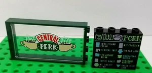 LEGO Minifigure Friends CENTRAL PERK Menu Window Frame TV Coffee Sign Furniture - Picture 1 of 1