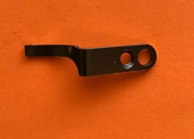 *NUEVO* 154568-1-01-CUCHILLO FIJO HERMANO PARA MÁQUINAS DE COSER-ENVÍO GRATUITO* Foto 1 de 2