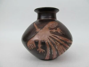 Santodio Paz – Chulucanas Peru Art Pottery Vase – Thunderbird Spider - Picture 1 of 5
