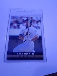 1993 Score Pinnacle SLUGFEST Mark McGwire card #2 Oakland A's - Picture 1 of 2