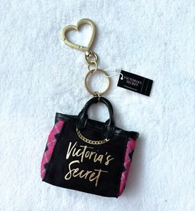 ✨ NWT VICTORIA’S SECRET BAG CHARM VS MINI PURSE VS KEY CHAIN ✨ - Picture 1 of 6