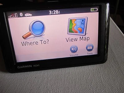 Garmin nuvi 1390 4.3-Inch Widescreen Bluetooth Portable GPS---SOLD AS IS - Image 1 of 4