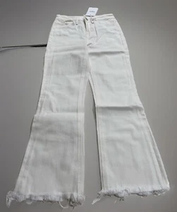 Vervet Women’s White Bella High Rise Flared Jeans Size 28 - Picture 1 of 3