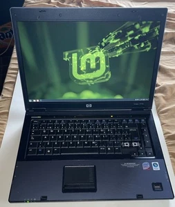 HP Compaq 6710b Core 2 Duo con Linux como nuevo - Imagen 1 de 11