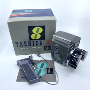 Cámara Yashica 8-EIII 8mm Vintage Japón Completa - Agarre, Manual, Caja - Sin probar - Imagen 1 de 15