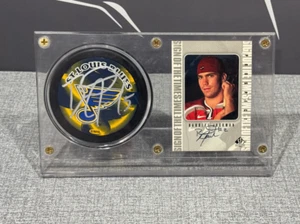 1998-99 SP Authentic Sign of the Times Barret Jackman #BJ Auto RC + Puck Blues - Picture 1 of 6