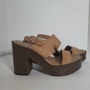 Steve Madden Tan & Brown Platform Sandles Size 8 M - Picture 1 of 8