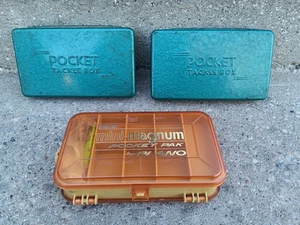 VINTAGE 2x Pocket Tackle Boxen UND PLANO MAGNUM MINI 3213 POCKET PAL - Bild 1 von 12