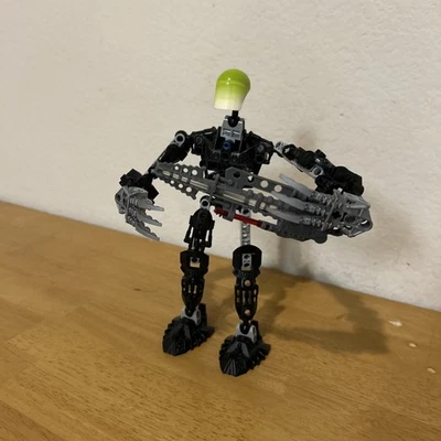 LEGO Bionicle Voya Nui Toa Inika 8729: Toa Nuparu - incompleto para piezas Foto 1 de 4