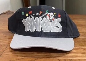 Vintage 2000s Logo Athletic SnapBack New York Yankees Blue Kids Junior NWT - Picture 1 of 9