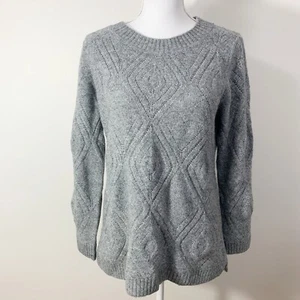 Suéter Talbots Petite para mujer patrón de diamantes cuello redondo gris metálico MP USADO EN EXCELENTE ESTADO - Imagen 1 de 12