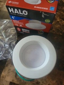 HALO RL Series 4" LED Recessed Light + Baffle Downlight Dimmable White Trim NEW - Picture 1 of 6