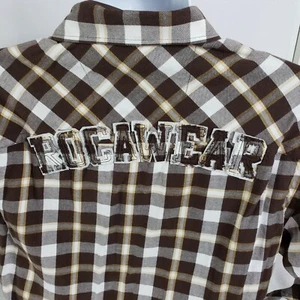 Rocawear Men's Flannel Brown White Tan Spellout Button Up Shirt Medium  - Picture 1 of 12