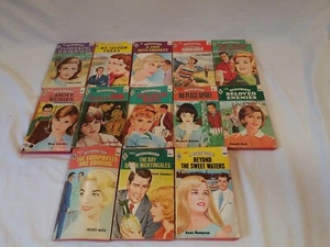Harlequin Romance Novel Lot - Vintage 45 and 50 Cent - Burchell, Cummins, Kent - Bild 1 von 6