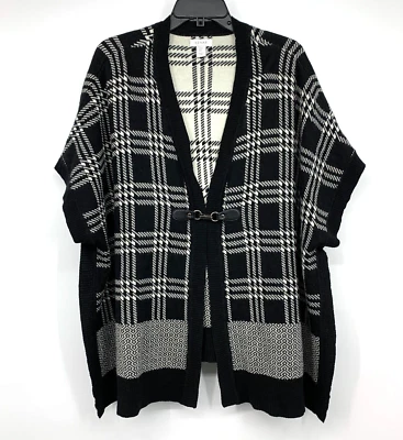 Kenar Poncho 毛衣开衫女式小号黑色格子扣美利奴羊毛角 — 第 1/4 张图片