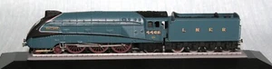 CORGI RAIL LEGENDS 1:120 ST97501 LNER 4-6-2 MALLARD THE GREAT GATHERING BOXED - Picture 1 of 13