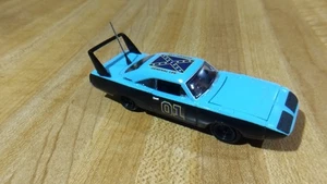 Dukes Of Hazzard General Lee Custom Blue/Black '70 Plymouth Superbird, 1:64, Neu! - Bild 1 von 17