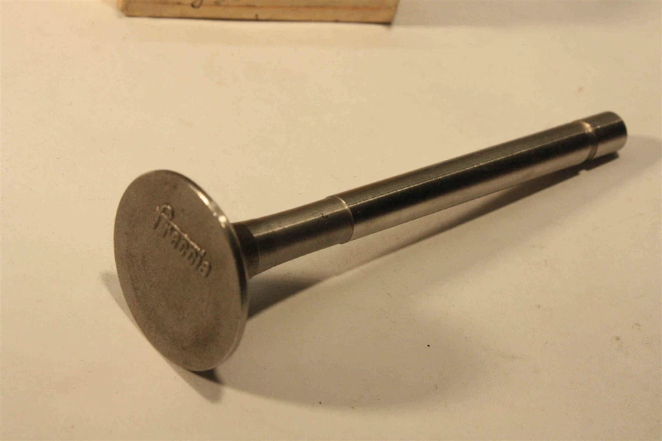 Выпускные клапаны (4) для FIAT 1100/103 103D 103H 1200 1958-1965 4 штуки - Изображение 1 из 4