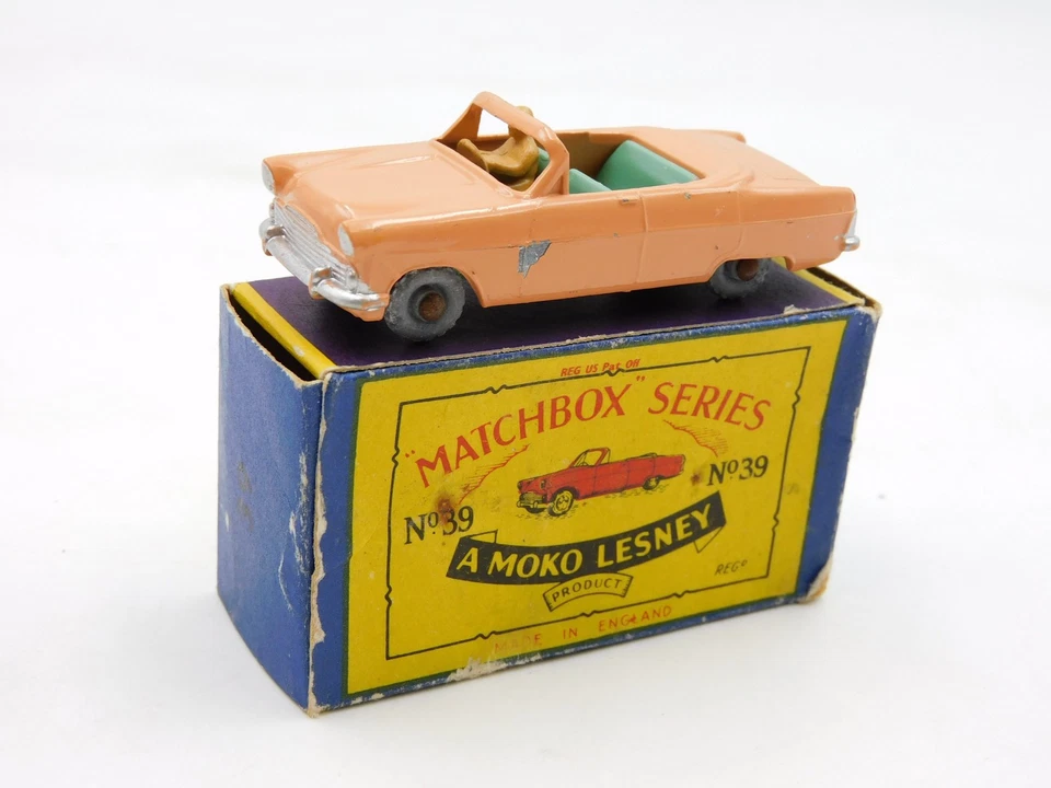 Lesney Matchbox 9 Ford Zodiac cabriolet vintage die cast w/ box - Immagine 1 di 4