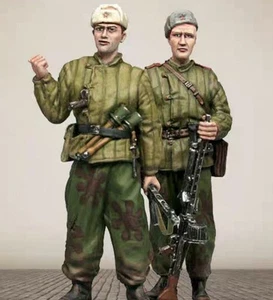 1/35 Resin Figure Model Kit Soviet Soldiers Machine Gunners WW2 War Unpainted - Picture 1 of 2