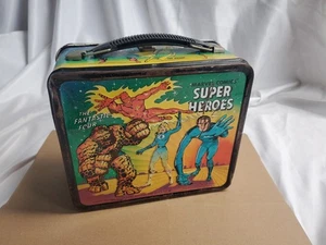 Fiambrera metálica vintage Marvel Comics Super Heroes Spider-Man Thor Hulk 1976 - Imagen 1 de 8