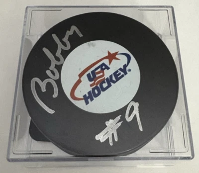 Disco de hockey firmado por Bobby Hull certificado de autenticidad #1556 automático Foto 1 de 4