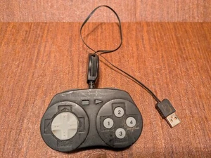 🔥 3DO USB Interactive Gamemon Gamepad for Windows Vista 98 FT2E92 🔥 - Picture 1 of 6