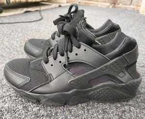 Nike Huarache GS Triple Black 654275-016 UK 5 EUR 38 - Bild 1 von 13