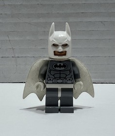 Lego DC Arctic Batman Minifigure (76000) sh047
