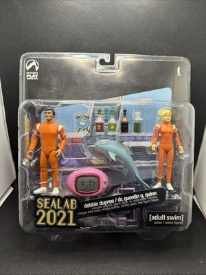 SEALAB 2021 系列 1 成人游泳 Debbie Dupree & Dr Quentin Q Quinn Palisades 全新 — 第 1/2 张图片