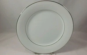 Vintage Mid-Century Noritake DERRY 5931 Dinner Plate - Picture 1 of 3