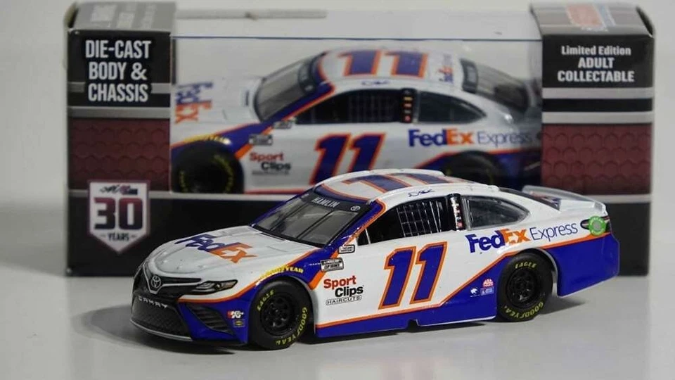 Литое шасси Denny Hamlin 2021 FedEx Express 1:64 Nascar - Изображение 1 из 1